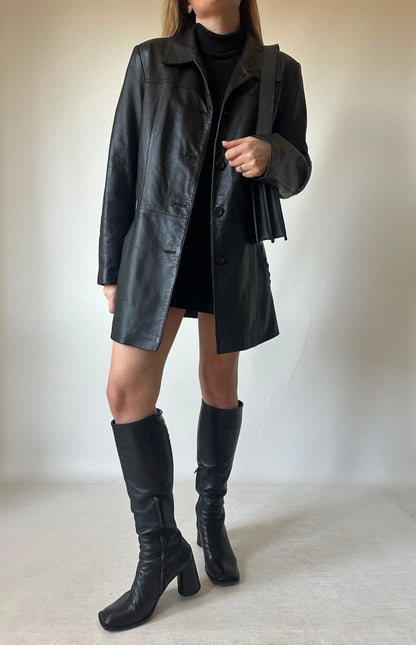Passpartour black leather jacket