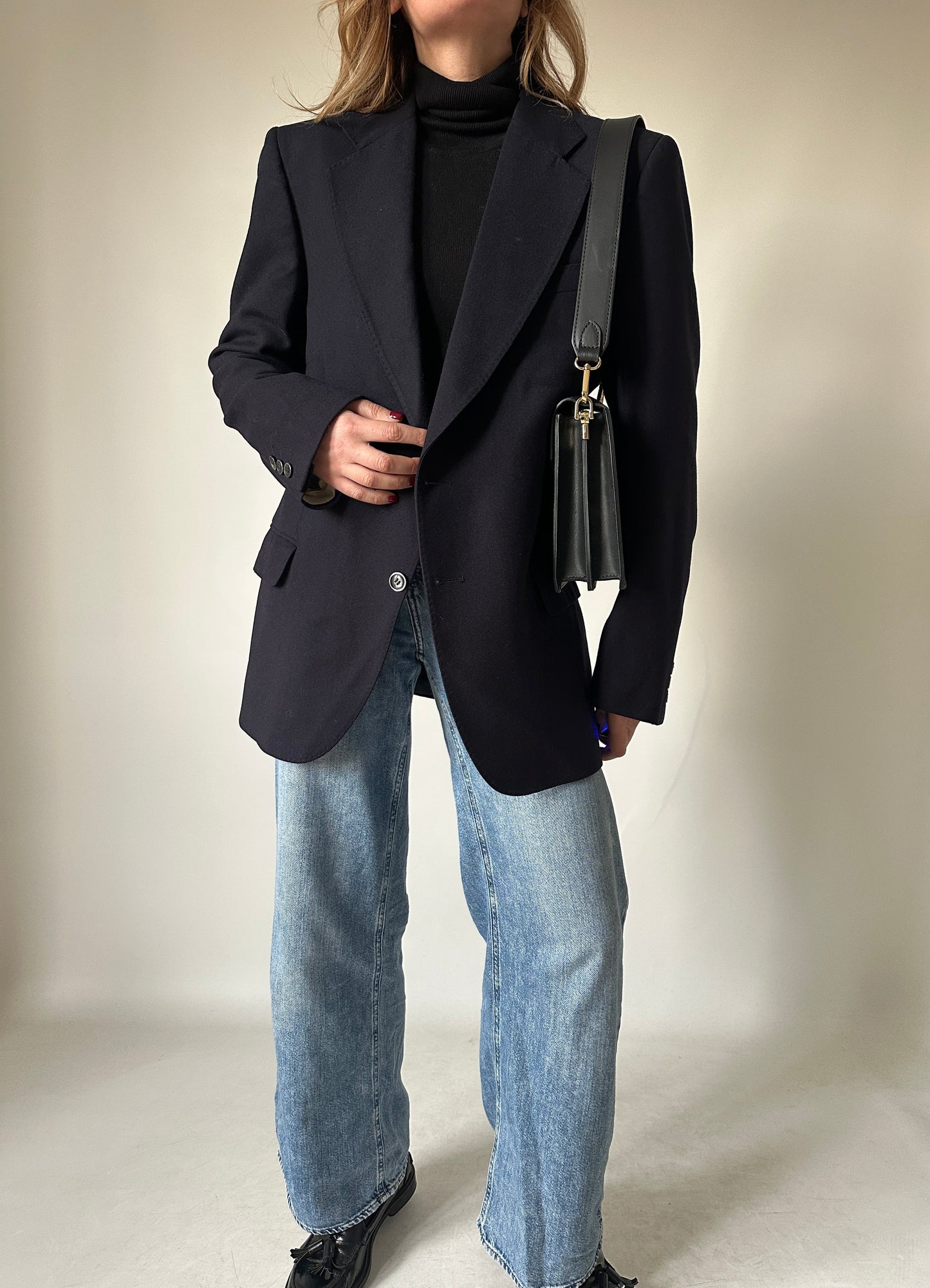 Minimal navy virgin wool blazer