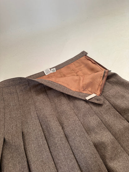 Virgin wool grey pleated long skirt