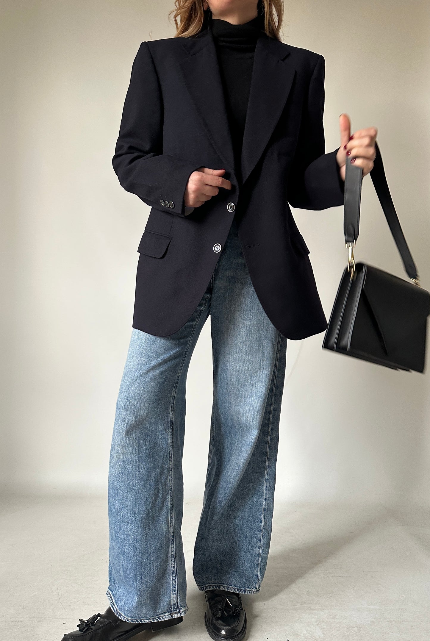 Minimal navy virgin wool blazer