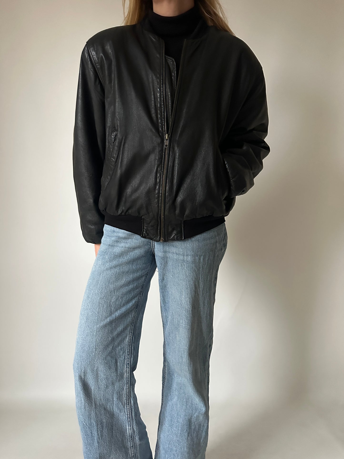 Bomber petite in pelle imbottito