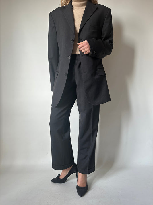 Pure wool antracite suit