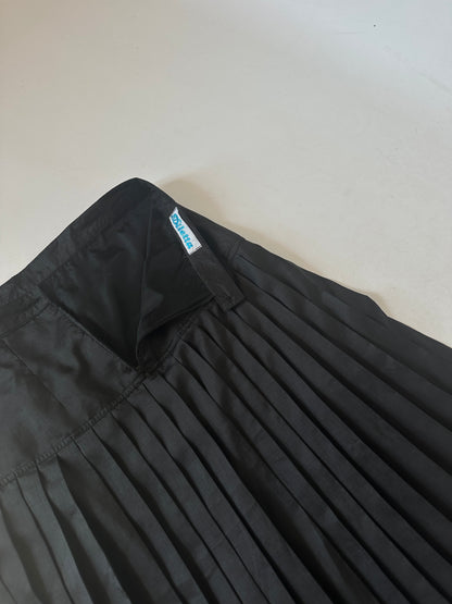 Minimal black pleated silk skirt