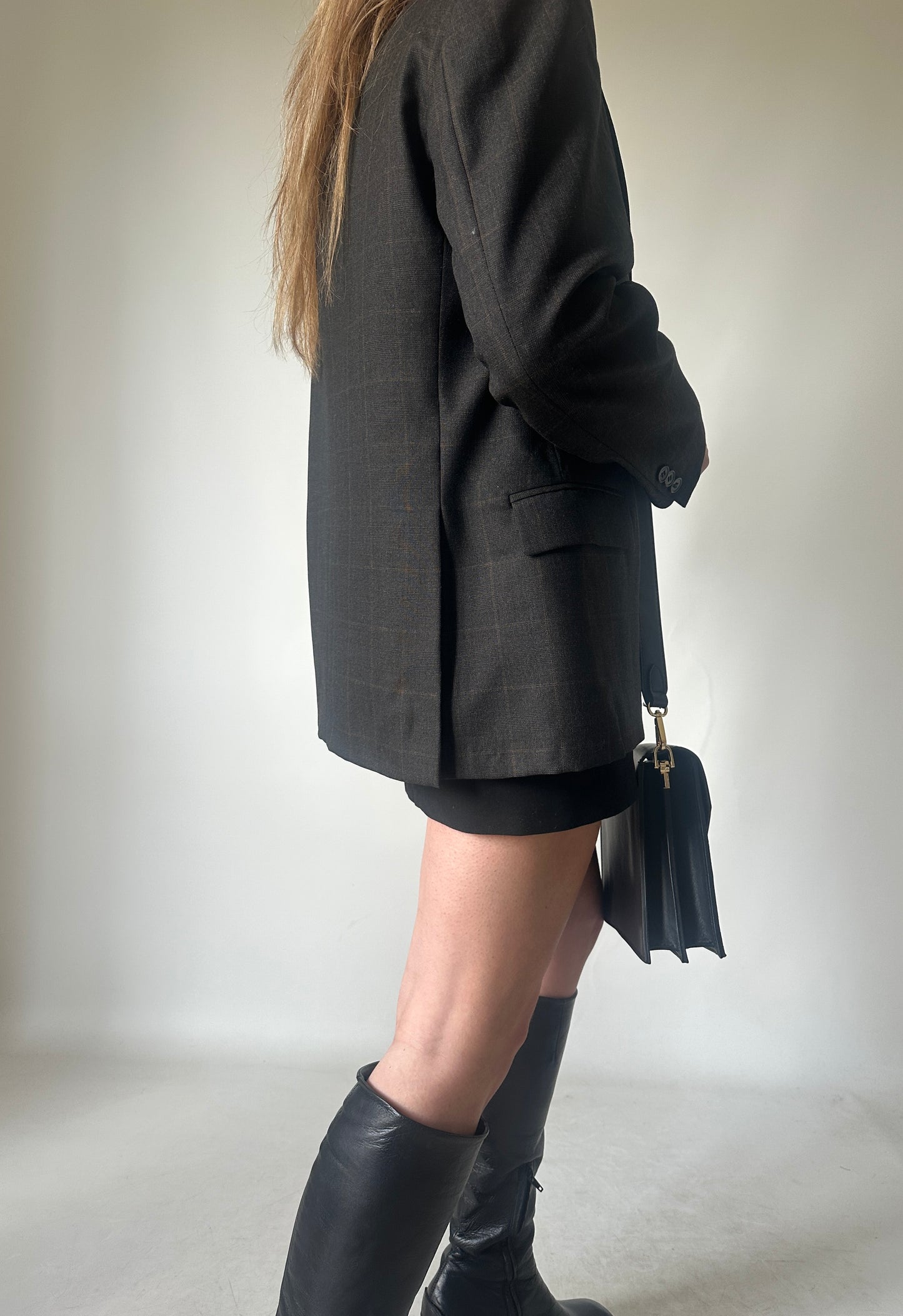 Minimal brown slim blazer
