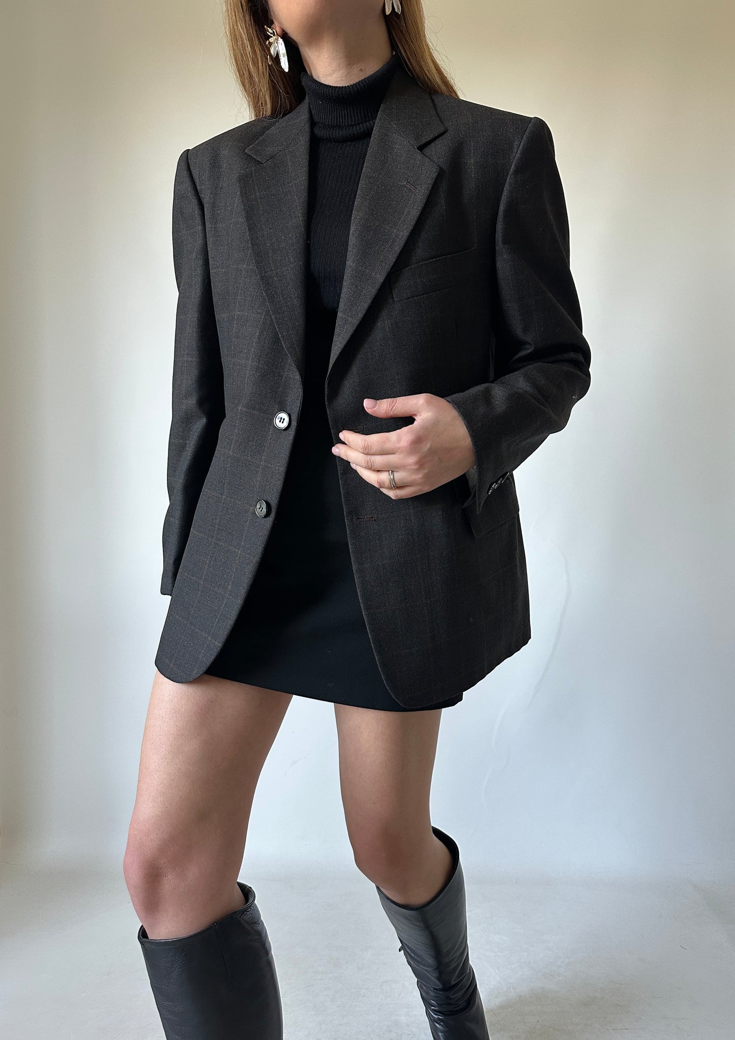 Minimal brown slim blazer